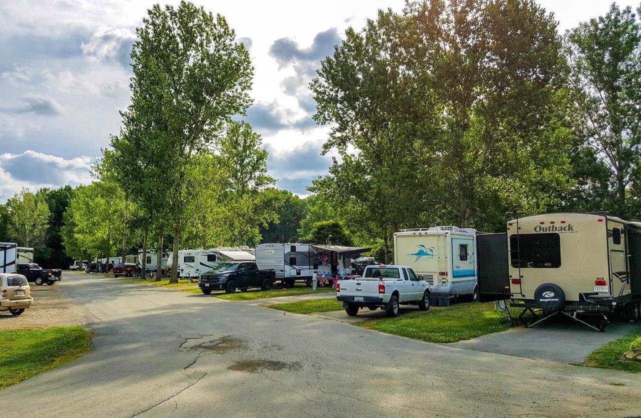 מלון Sandusky Koa Holiday Campground מראה חיצוני תמונה